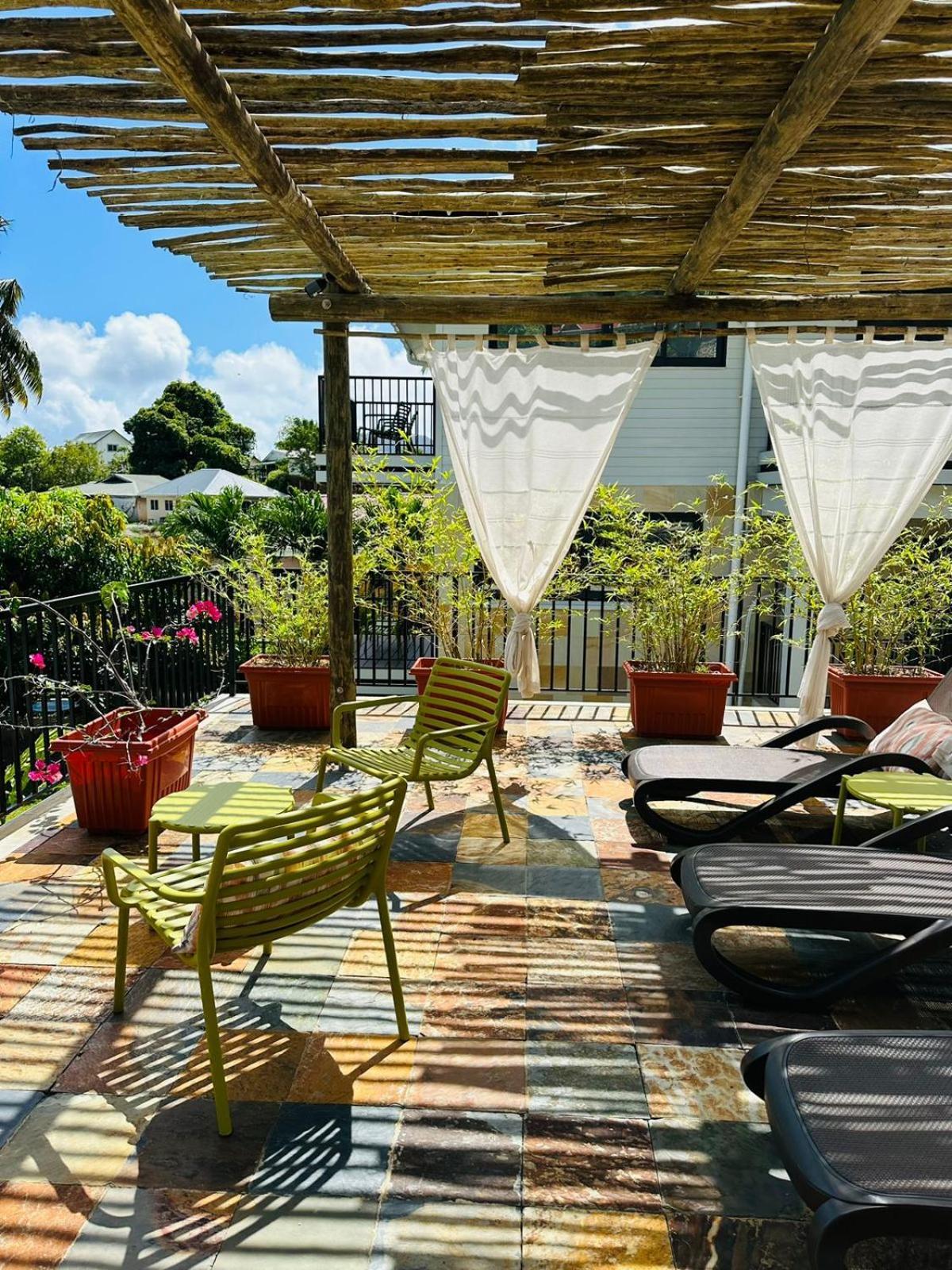 Lodoicea Apartments Bel Ombre Dış mekan fotoğraf